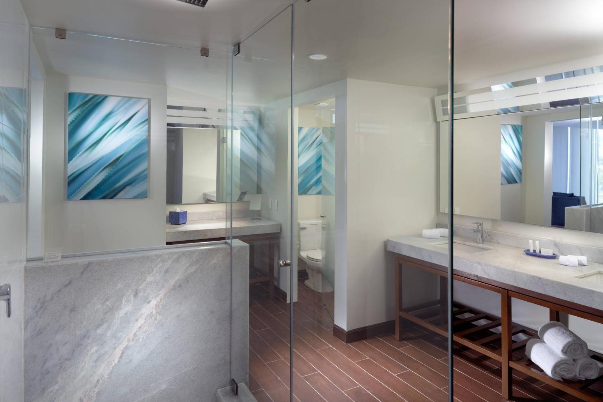 Courtyard By Marriott 5*