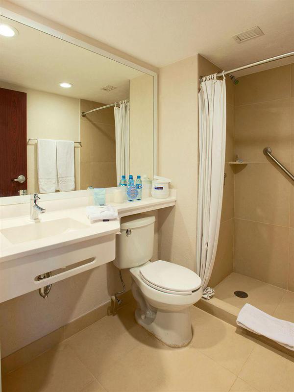 Courtyard By Marriott Hotel 5*